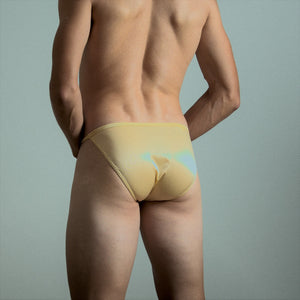 The Etseo Reflex Special Edition Bikini Tanga Gold is part of the Etseo Reflex Special Edition Men's Underwear Collection of Boxer Briefs and Bikini Tangas. Etseo Reflex Special Edition is an elegant and comfortable collection of products made of a glossy Golden elastic fabric that allows a good fit to the body. At Etseo we manufacture quality men's underwear.